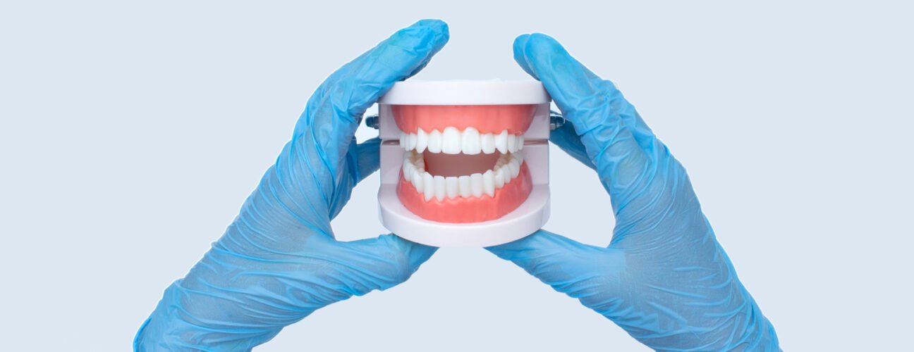 Choosing Dentures: Full vs. Partial – What’s Best for You?