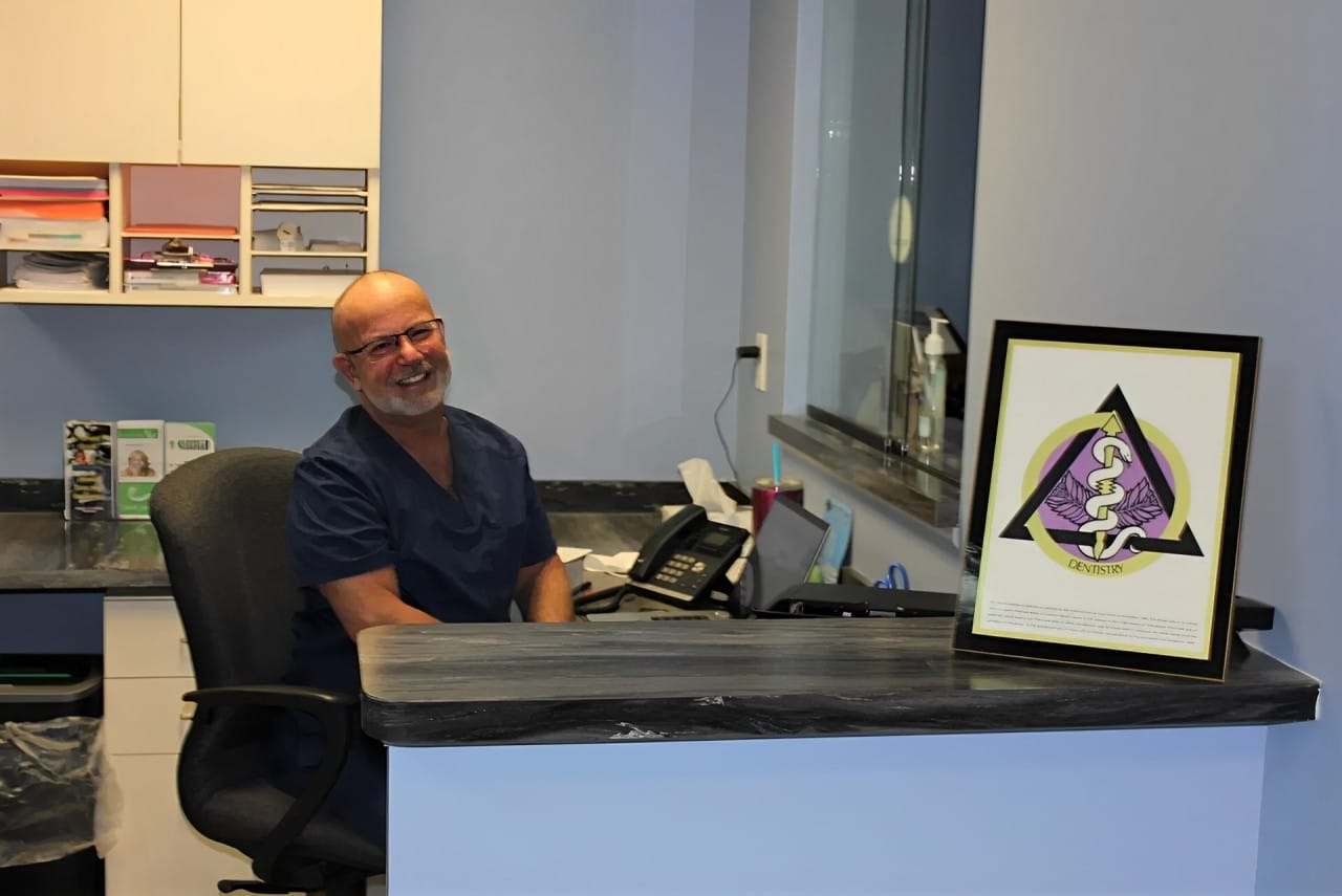 The Smile Method front desk — welcoming patients in Columbus, Ohio